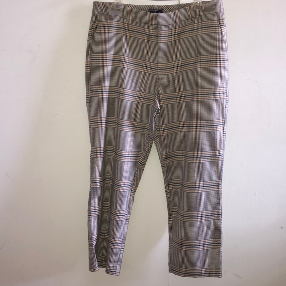 SALE - NWT ABERCOMBIE & FITCH PANTS